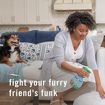 Febreze Pet Odor Fighter Fabric Refresher – 2 Pack (16.9 oz)